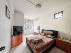 Blk 945 TAMPINES PALMSVILLE (Tampines), HDB 5 Rooms #593797691